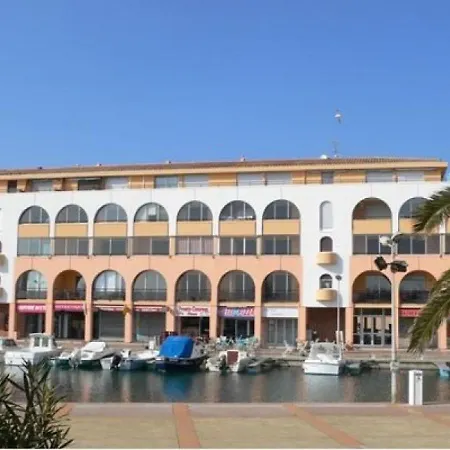Sete, 2 Pieces, 4 Personnes - Fr-1-338-132 * Sète